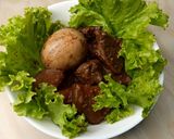 Foto langkah ke 5 dari resep Semur Daging Sapi, Telur dan Kentang.