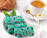 Foto langkah ke 8 dari resep Dadar Gulung Polkadot.