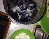 Foto langkah ke 2 dari resep Brownis kukus oreo.