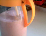 Foto del paso 3 de la receta: Batido de fresas