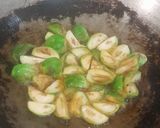 Foto langkah ke 3 dari resep Terong batik/terong bulat tumis teri.