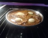 A picture of step 4 of Shakshouka.