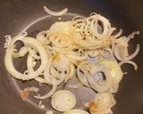 Une image de l'étape 3 de Nouilles sautées au bœuf.