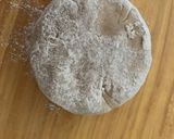 A picture of step 5 of Aloo Paratha.