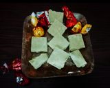 பிஸ்தா பாதாம் பர்ஃபி.(pista badam burfi recipe in tamil) ரெசிபி ஸ்டேப் 5 புகைப்படம்