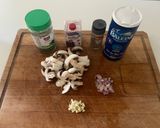 Une image de l'étape 1 de Pâte champignon de Paris et la crème.