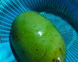 Foto langkah ke 1 dari resep Sambal Mangga Queni.