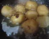 A picture of step 1 of Potatoes & chicken bread roll.