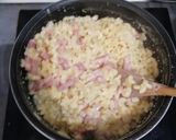 Une image de l'étape 4 de Gratin de pates, lardons et cheddar.