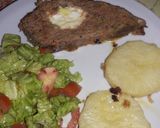 Foto del paso 7 de la receta: Pan de carne, con lechuga-tomate y guarnición de papas