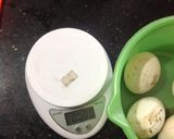 Hình bước làm 1 của món Bánh ga tô củ dền