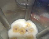 Foto langkah ke 3 dari resep Smoothies pisang yoghurt.