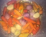 Foto langkah ke 2 dari resep Baby nila santan cabe tumis.