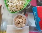 Foto langkah ke 1 dari resep Kweetiau goreng.