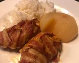 Baconbe göngyölt csirkemell recept fázis 2 fotója