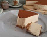 Foto del passaggio 13 della ricetta Torta fredda al caffè e cioccolato bianco