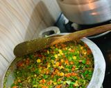 A picture of step 3 of Veggies jollof rice.