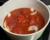 Foto del paso 1 de la receta: Sopa calentita y picante de tomate, jengibre y coco