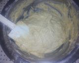A picture of step 10 of #bakeabread# Banana bread with groundnut topping.