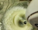 Foto langkah ke 5 dari resep Chiffon Coklat.