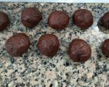 Foto langkah ke 6 dari resep Fluffy Triple Choco Bread.