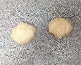 Foto del paso 2 de la receta: Tarta de queso crema con glaseado de miel(Sin Gluten)