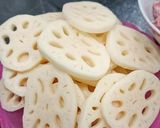Hình bước làm 2 của món Củ sen kẹp thịt