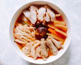 Hình bước làm 10 của món Chân gà hầm kim chi