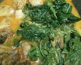 Foto langkah ke 3 dari resep Gulai ayam daun singkong.