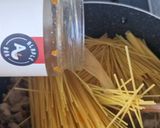 Krémes pestós csirkés tészta (egyedényes) recept fázis 2 fotója