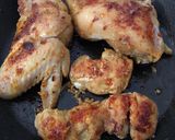 Foto langkah ke 2 dari resep Ayam Kentang Panggang Krim Keju.