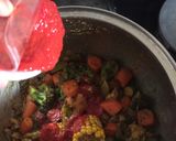 A picture of step 4 of Mild vegetable curry.