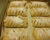 A picture of step 2 of Fruit pie.