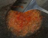 Foto langkah ke 2 dari resep Nasi goreng sosis sayur.
