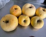 Une image de l'étape 1 de Compote aux 4 fruits du jardin, citron et vanille.