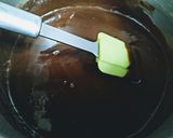 Foto del paso 5 de la receta Tarta de flan y galletas con chocolate o tarta de la abuela