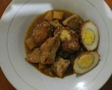 Foto langkah ke 6 dari resep Semur tahu telur goreng.