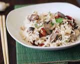 Foto del passaggio 8 della ricetta Riso basmati con tofu, funghi e pomodori secchi 🍚