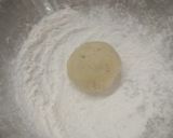 A picture of step 3 of Moong dal Paratha.