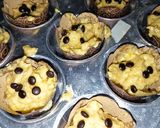 Foto langkah ke 5 dari resep Muffin Pisang Chococips.