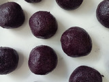 Bola Bola Ketan Hitam