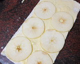 Foto del paso 3 de la receta: Rollitos de manzana, melocotón y crema pastelera