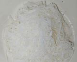 Foto langkah ke 7 dari resep Sup Bihun Bening Pelangi.