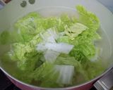 Foto langkah ke 4 dari resep Sop bening sawi tahu.