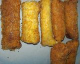 Foto langkah ke 4 dari resep Sate Roti Goreng Isi Sosis.