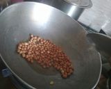 A picture of step 2 of Peanut poha.
