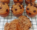 Foto langkah ke 4 dari resep Multi Seeds Wheat Bran Banana Mini Muffins.