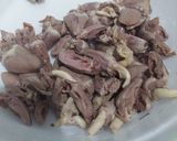 Foto langkah ke 1 dari resep Jantung ayam masak kecap.
