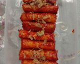 Gambar langkah 5 resipi Popia goreng sira sambal.