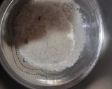 A picture of step 3 of Basic boil rice.